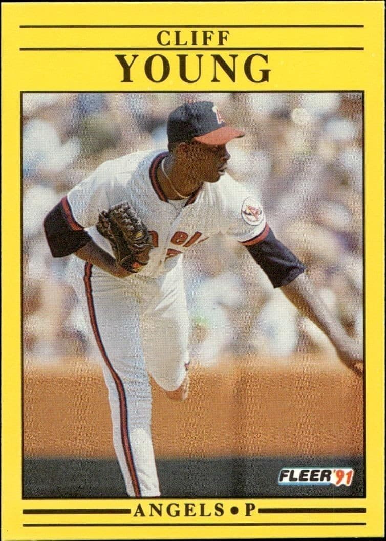 1991 Fleer Cliff Young #330 baseball trading card front