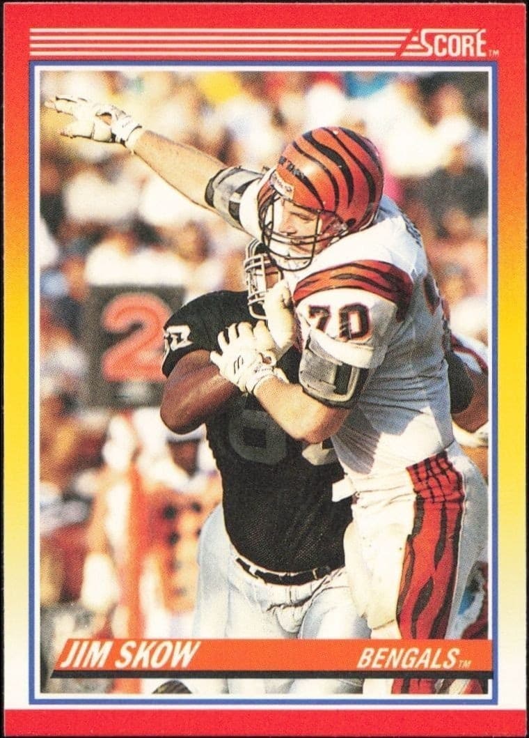 1990 Score Jim Skow #227 football trading card front