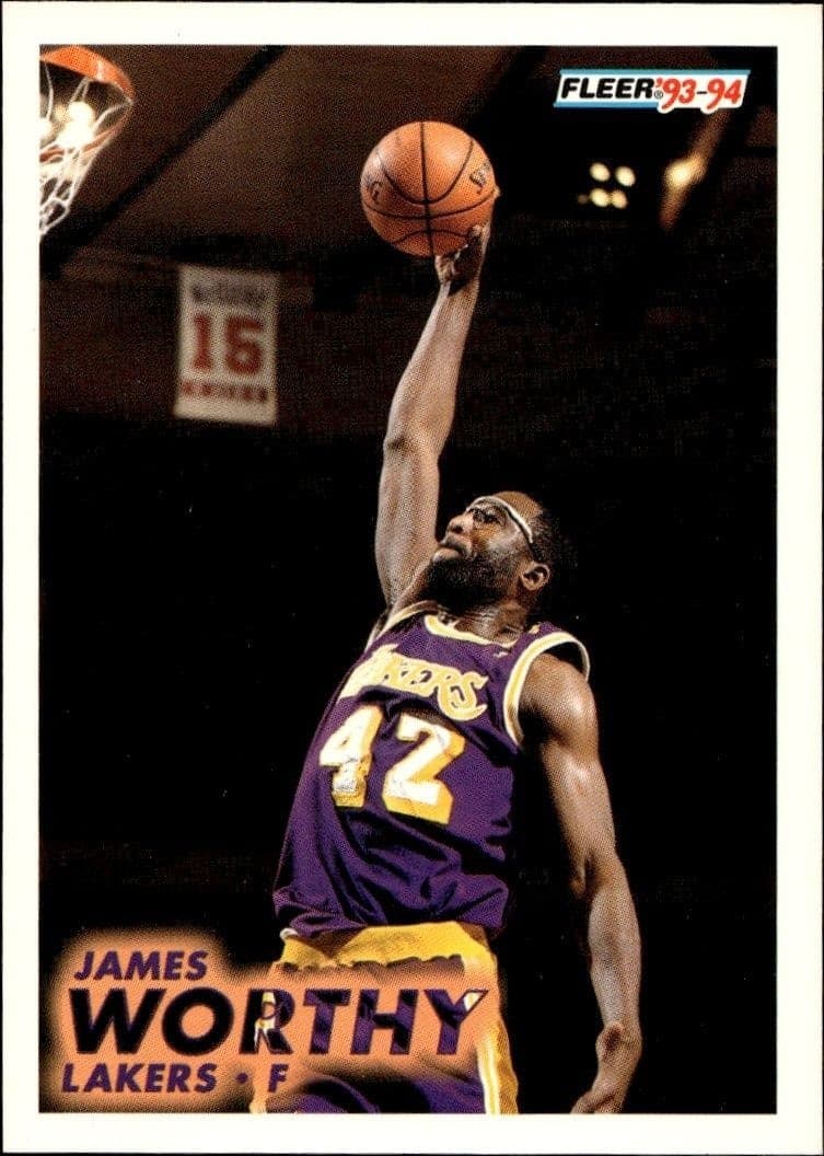 1993-94 Fleer James Worthy #105 trading card