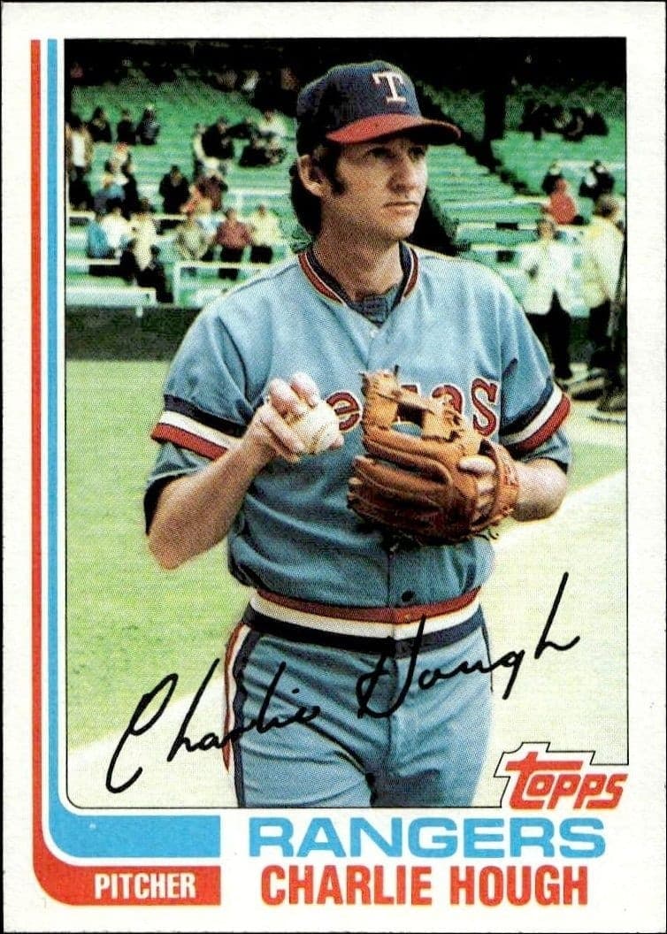 1982 Topps Charlie Hough #718 trading card