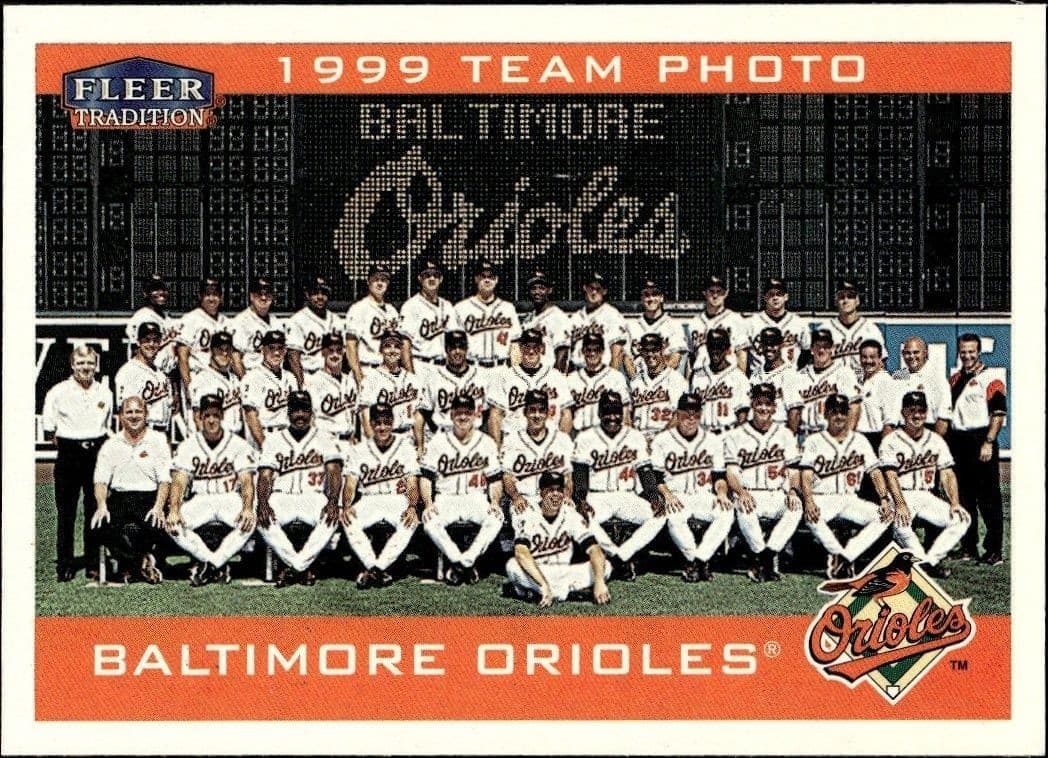 2000 Fleer Tradition Glossy Baltimore Orioles #300 trading card