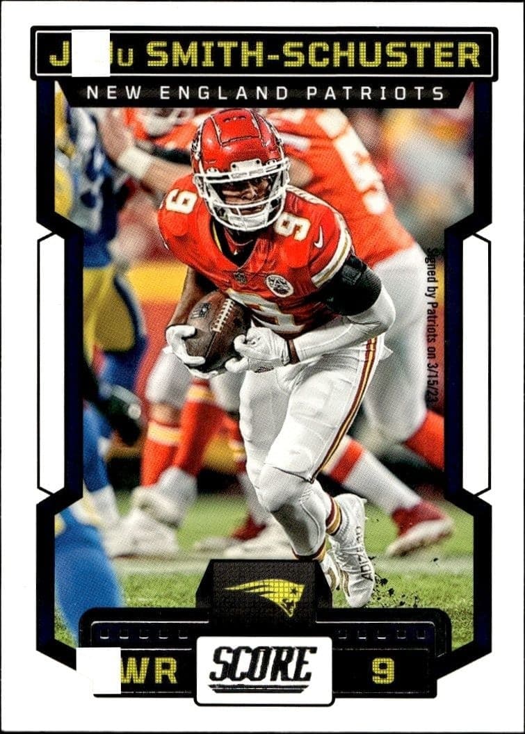 2023 Panini Score Juju Smith-Schuster #122 football trading card front
