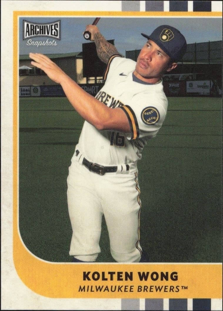 2021 Topps Archives Snapshots Kolten Wong #32 trading card