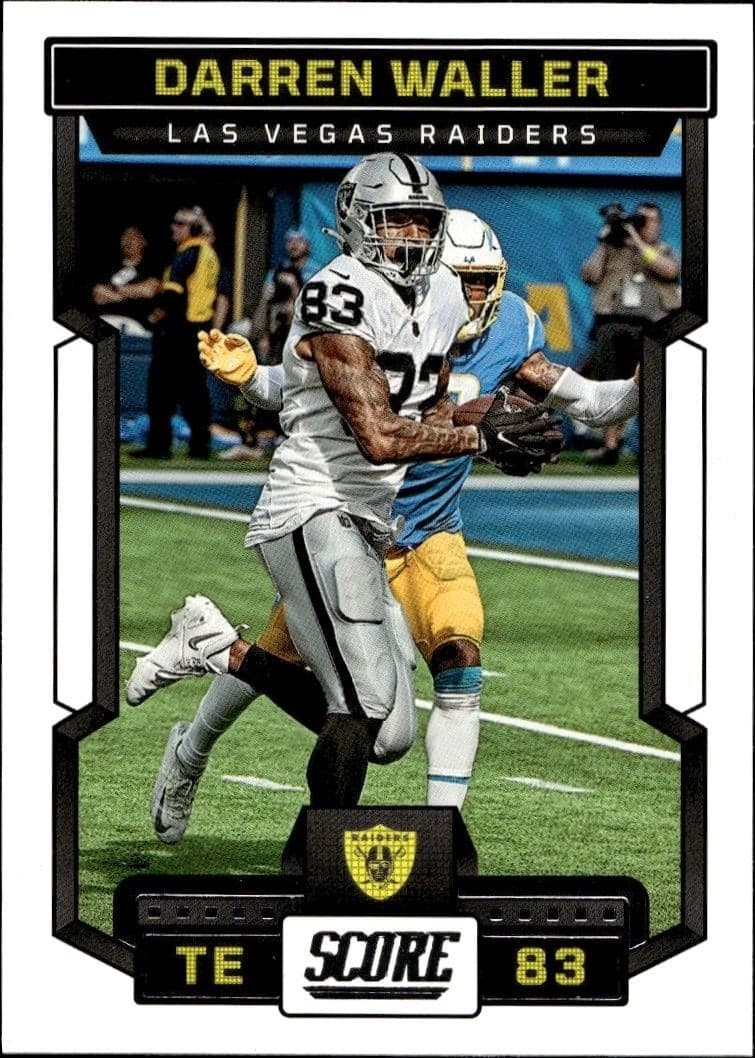 2023 Panini Score Darren Waller #135 trading card
