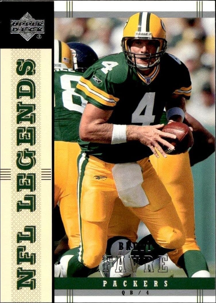 2004 Upper-Deck Legends Brett Favre #32 trading card