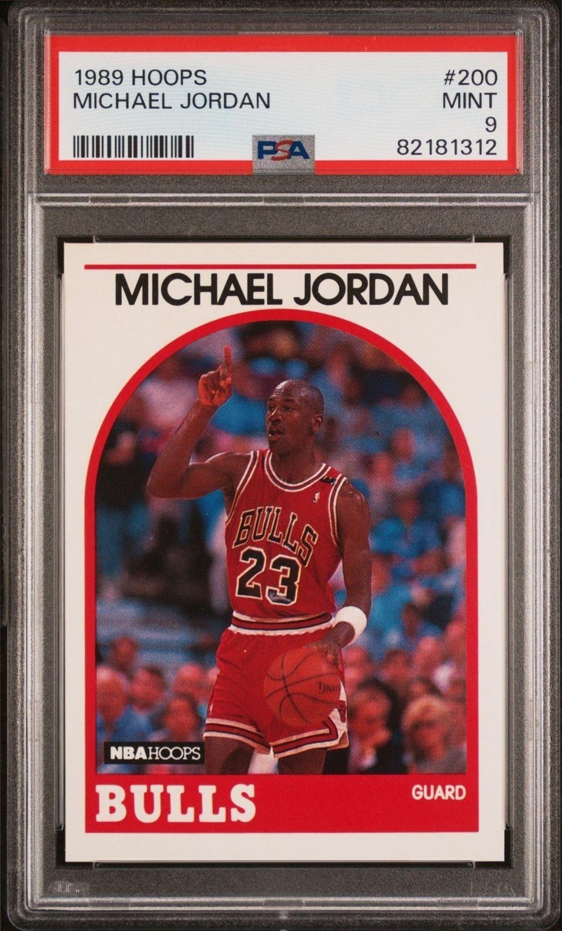 1989-90 Skybox NBA Hoops Michael Jordan #200 trading card