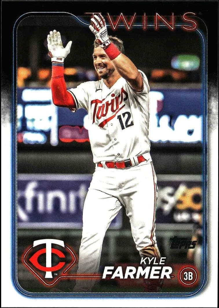 2024 Topps Series 2 Kyle Farmer #379 trading card