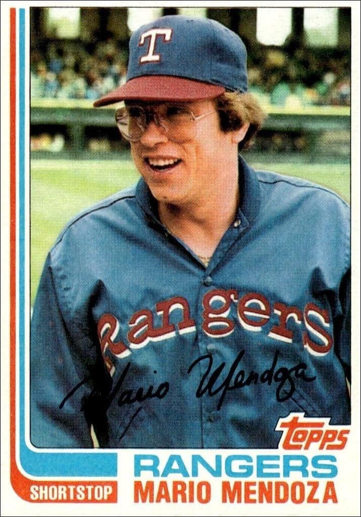 1982 Topps Mario Mendoza #212 trading card