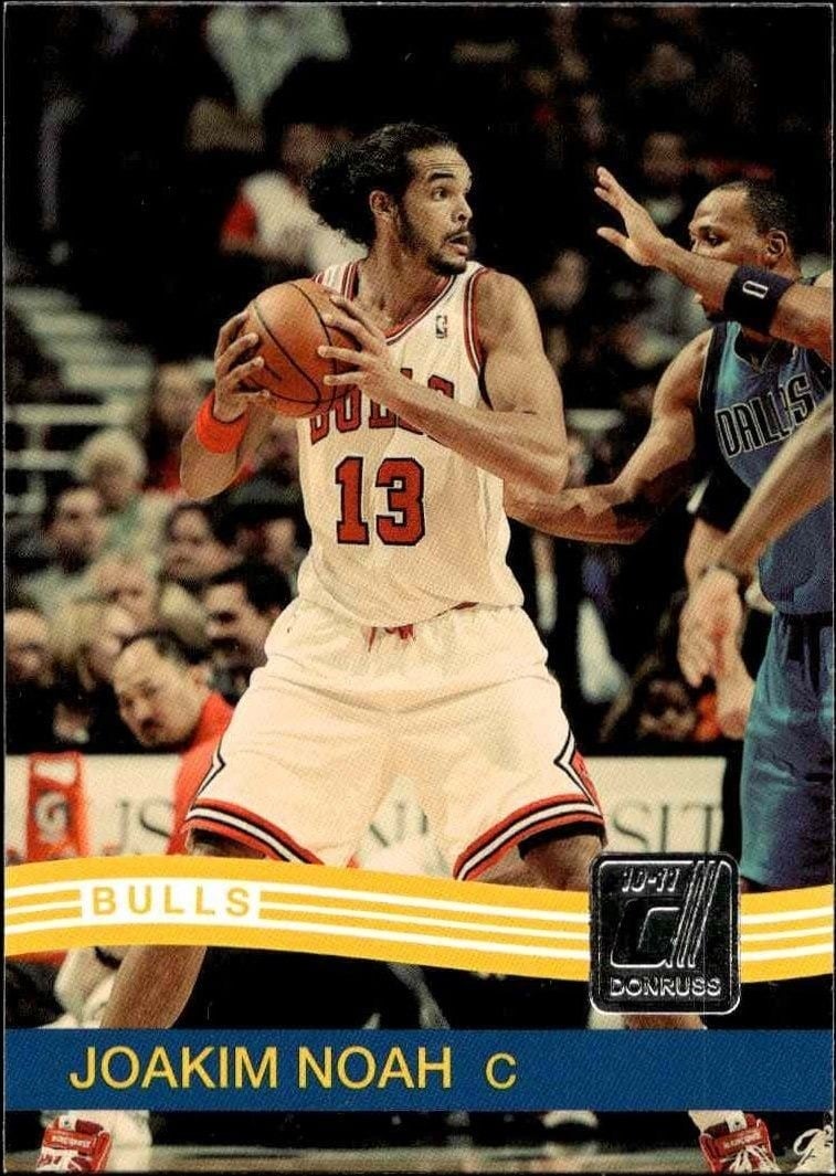 2010-11 Panini Donruss Joakim Noah #39 trading card