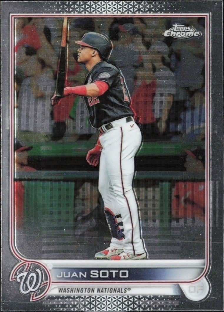 2022 Topps Chrome Juan Soto #129 trading card