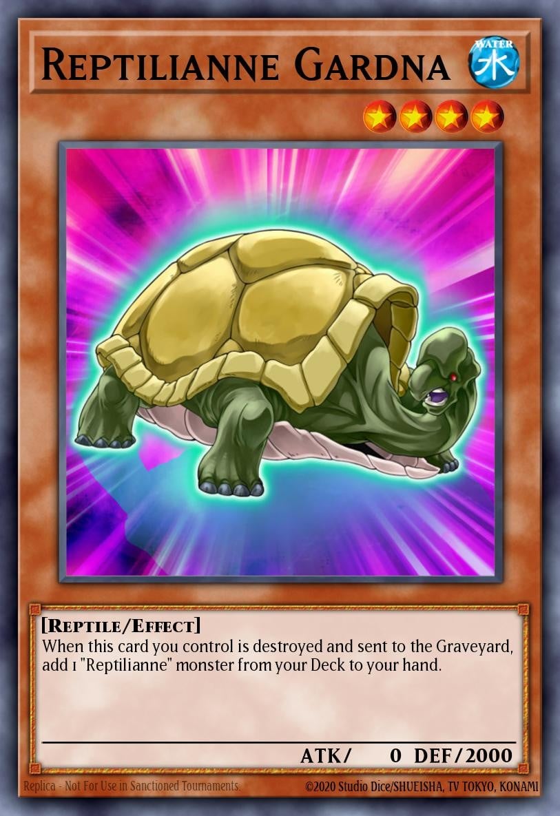 Reptilianne Gardna - Image 1
