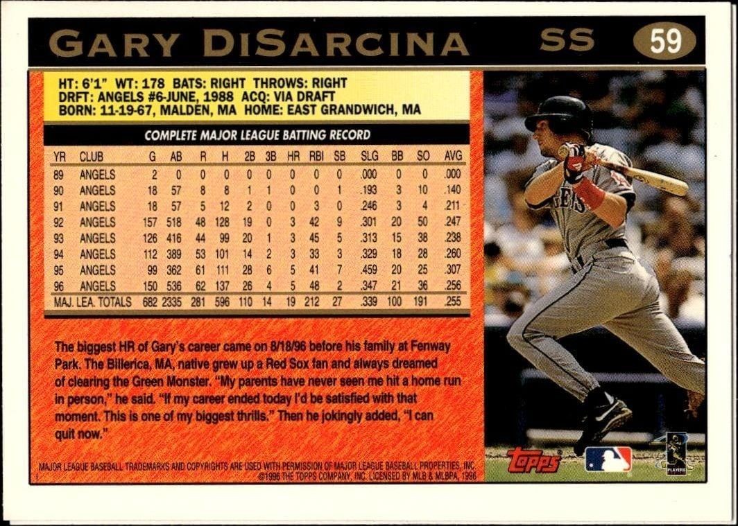 1997 Topps Mark McGwire #62 baseball trading card back