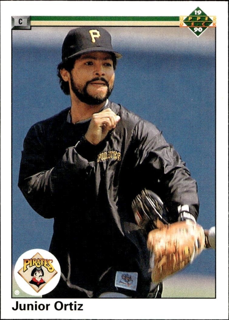 1990 Upper-Deck Low Number Junior Ortiz #389 trading card