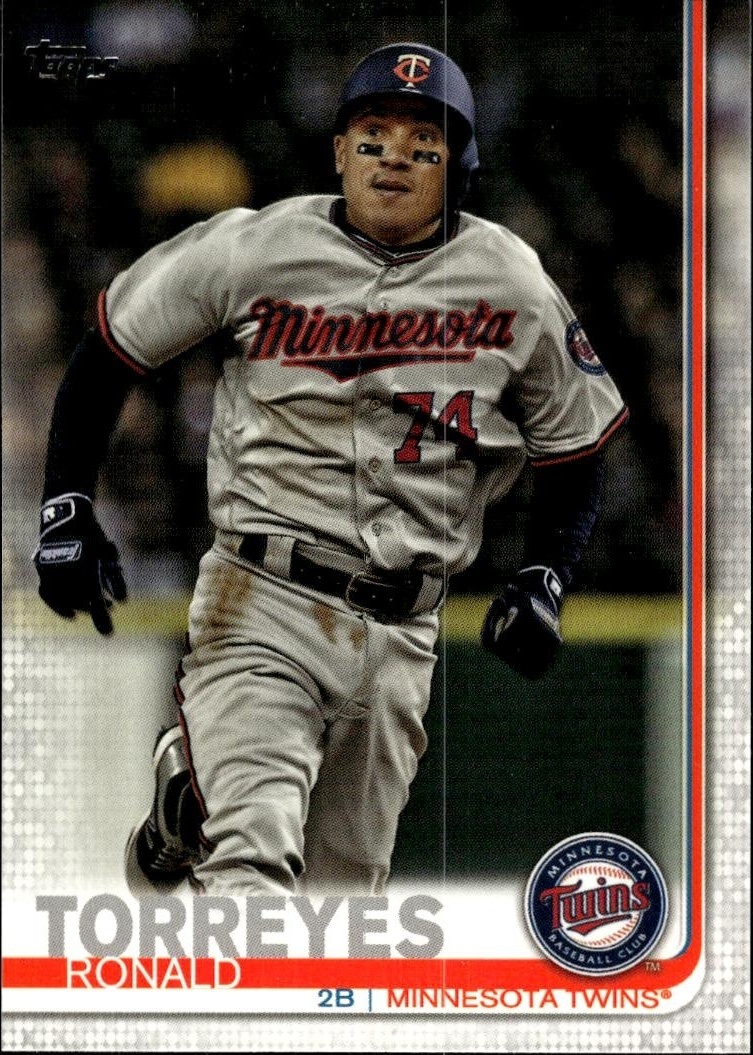 2019 Topps Series 2 Ronald Torreyes #537 trading card