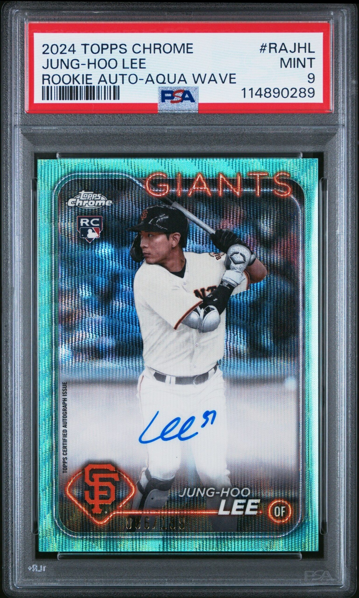 Jung Hoo Lee (Rookie Autographs · Aqua Wave · Numbered /199 · Manufacturer Autograph)