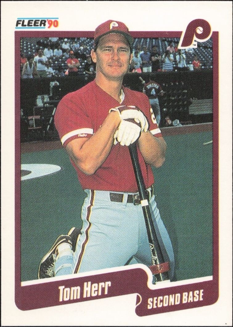 1990 Fleer Tom Herr #560 baseball trading card front