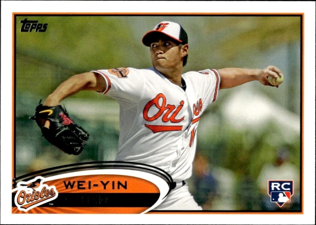 2012 Topps Series 2 Wei-Yin Chen #432 trading card