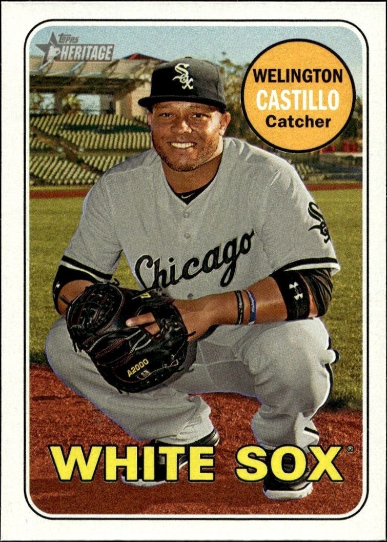 2018 Topps Heritage Welington Castillo #174 trading card