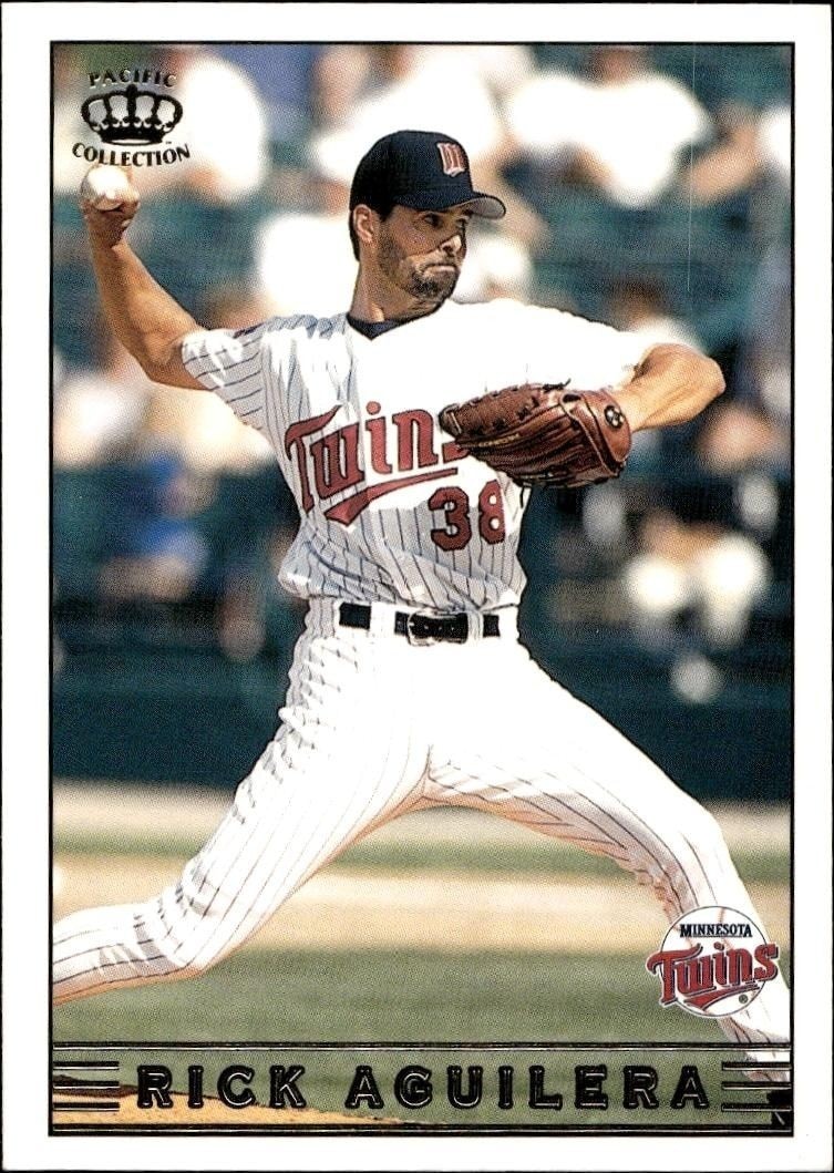 1999 Pacific Crown Collection Rick Aguilera #157 trading card