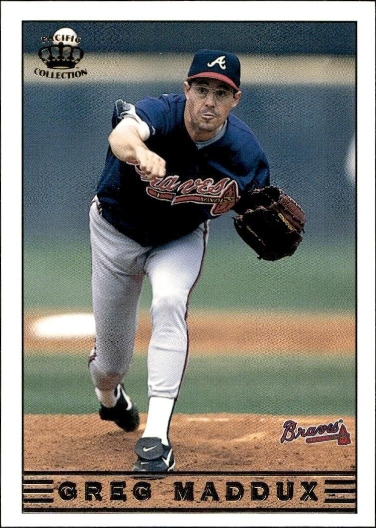 1999 Pacific Crown Collection Greg Maddux #28 trading card