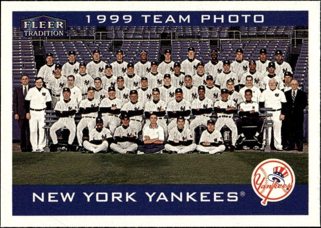 2000 Fleer Tradition Glossy New York Yankees #369 trading card