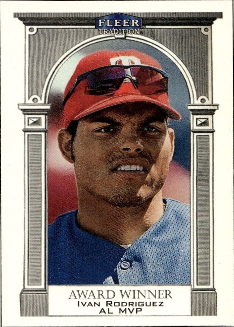 2000 Fleer Tradition Glossy Ivan Rodriguez #439 trading card