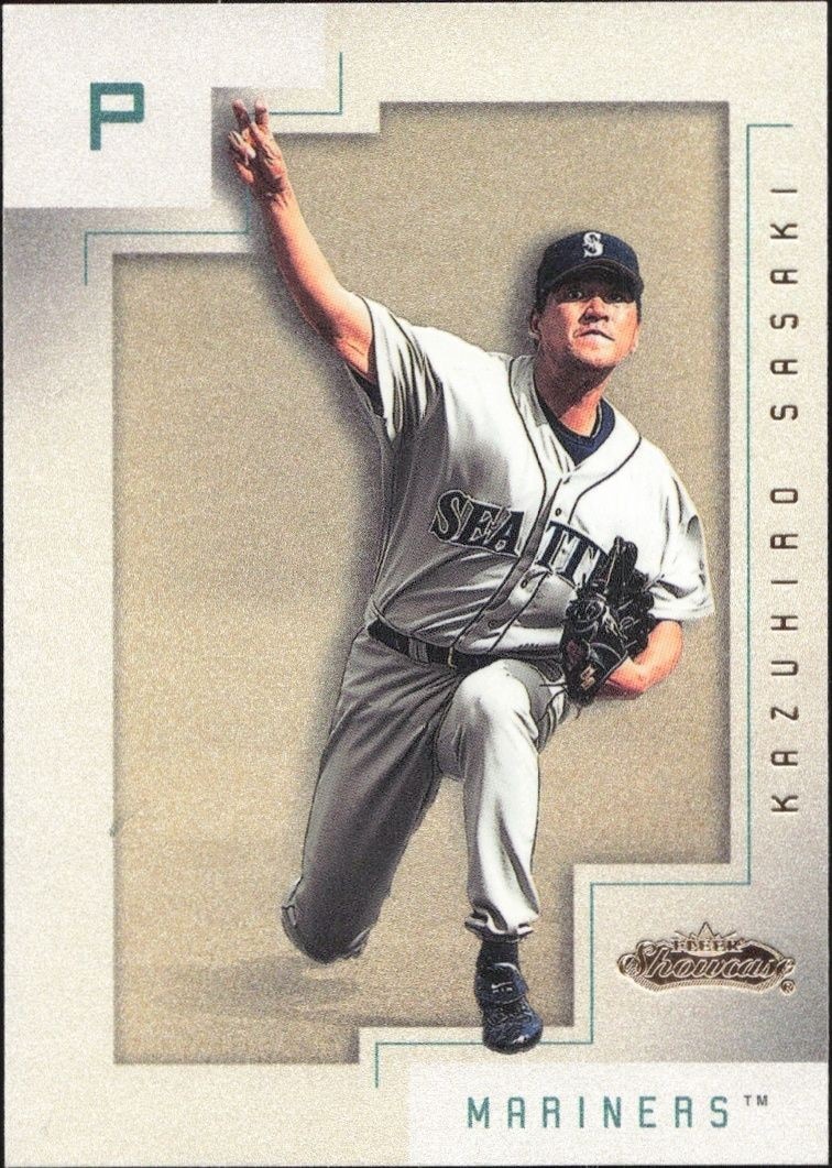 2001 Fleer Showcase Kazuhiro Sasaki #15 trading card