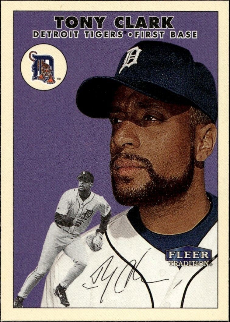 2000 Fleer Tradition Glossy Tony Clark #17 trading card