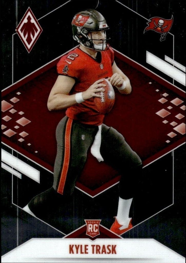 2021 Panini Phoenix Kyle Trask #121 trading card