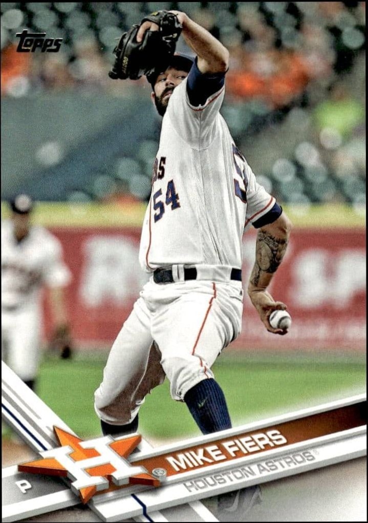2017 Topps Series 2 Mike Fiers #496 trading card