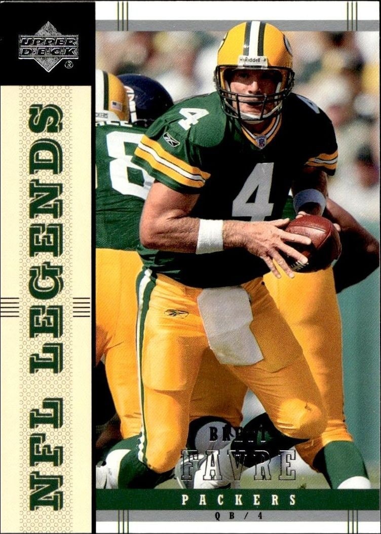 2004 Upper-Deck Legends Brett Favre #32 trading card